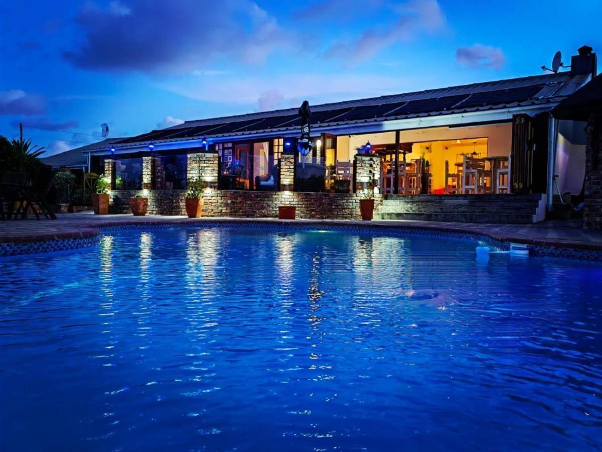 Aviators Paradise Guest House Мозел Бей Екстериор снимка