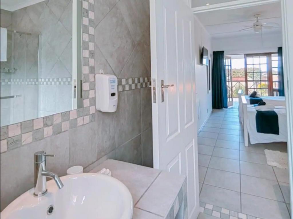 Aviators Paradise Guest House Мозел Бей Екстериор снимка