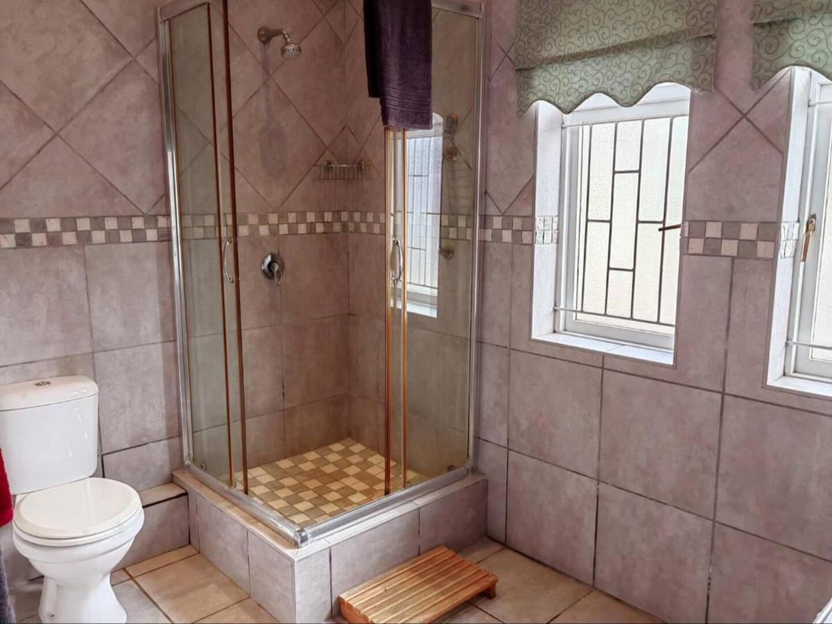 Aviators Paradise Guest House Мозел Бей Екстериор снимка