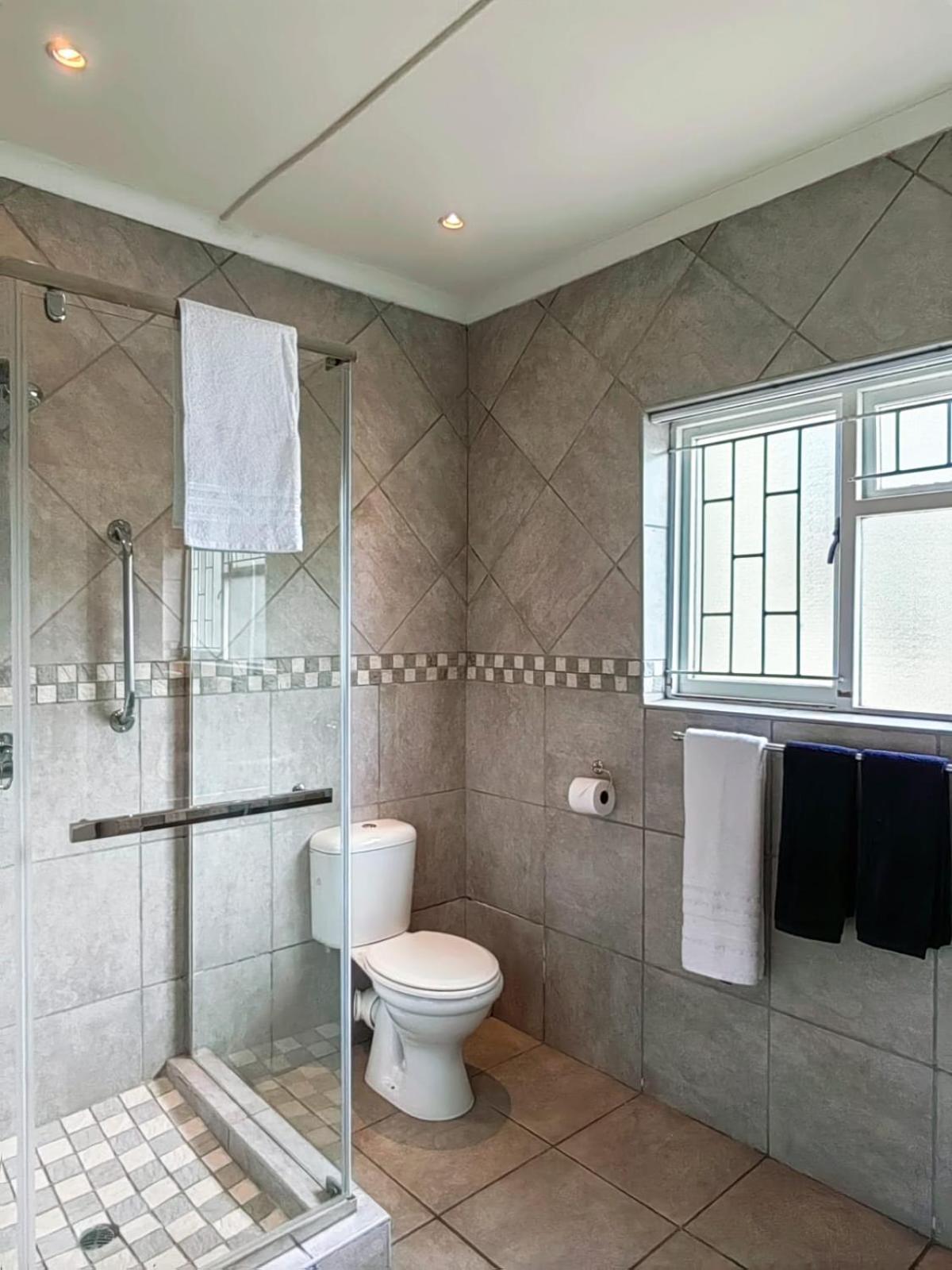 Aviators Paradise Guest House Мозел Бей Екстериор снимка